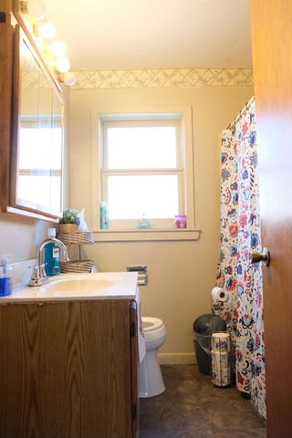 14435 Karlov Avenue, Midlothian, IL 60445