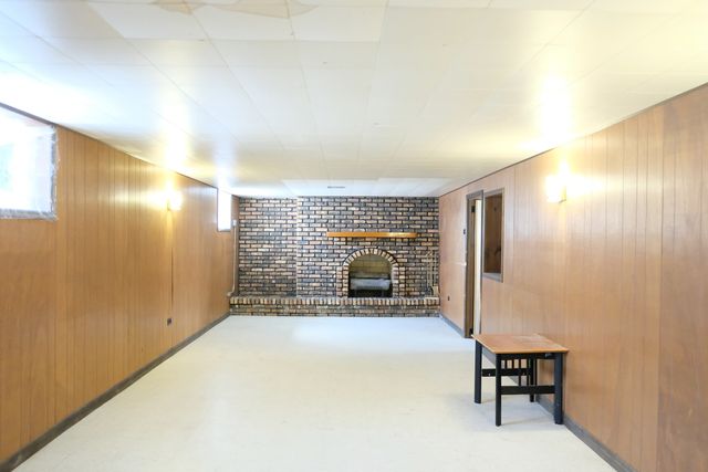 14435 Karlov Avenue, Midlothian, IL 60445