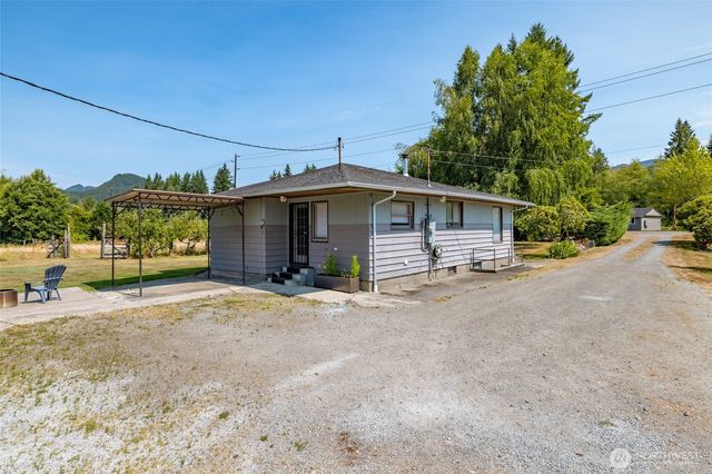 2248 Old Highway 99 Road N, Burlington, WA 98233