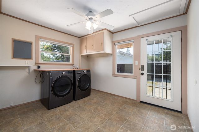 2248 Old Highway 99 Road N, Burlington, WA 98233