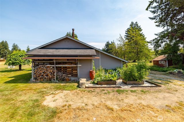 2248 Old Highway 99 Road N, Burlington, WA 98233