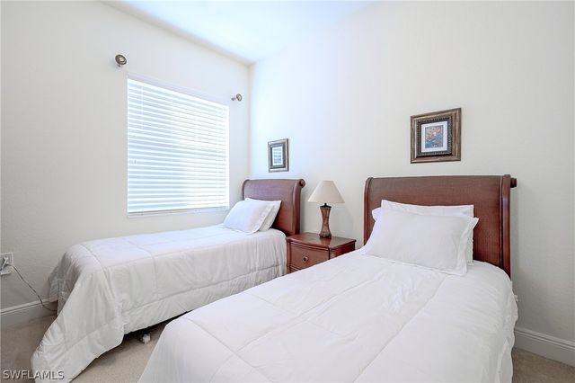 3745 Montreux LN 3-202, Naples, FL 34114