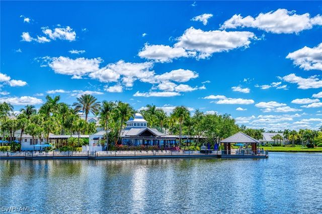 3745 Montreux LN 3-202, Naples, FL 34114