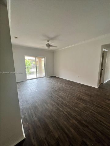 230 SW 117th Terrace 11207, Pembroke Pines, FL 33025