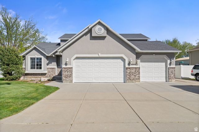 4848 S 3200 W, Roy, UT 84067