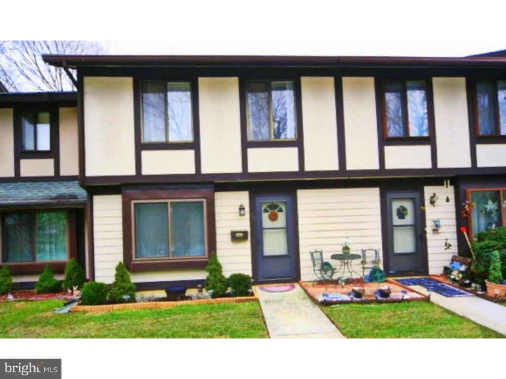 48 WHITE BIRCH, Lumberton, NJ 08048