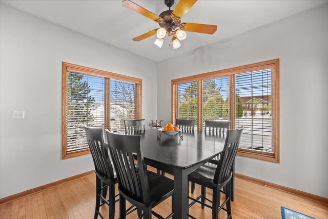 4704 W Xavier DRIVE, Franklin, WI 53132