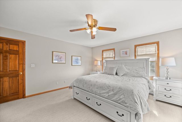 4704 W Xavier DRIVE, Franklin, WI 53132