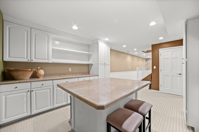 4704 W Xavier DRIVE, Franklin, WI 53132