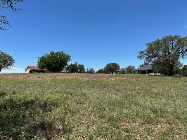 503 Nugget CIR, Horseshoe Bay, TX 78657