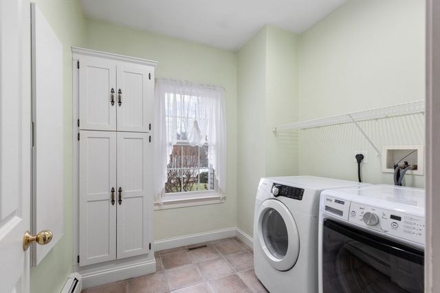 10 Proudfoot Way, Hanson, MA 02341