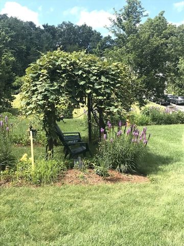 10 Proudfoot Way, Hanson, MA 02341