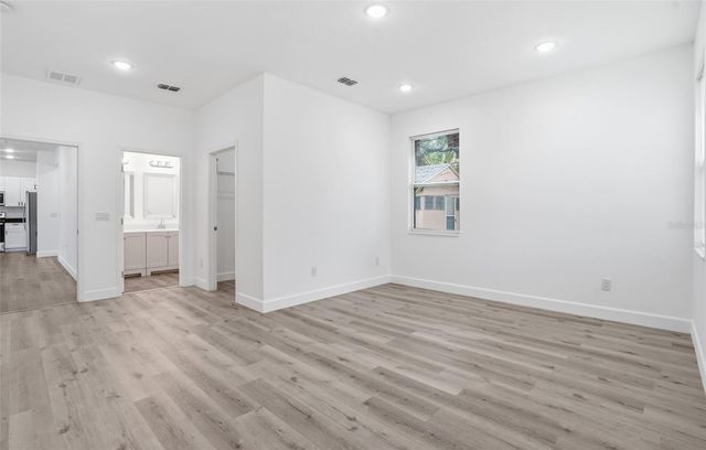 1535 13TH STREET S, St Petersburg, FL 33705