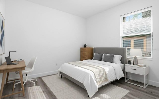 1535 13TH STREET S, St Petersburg, FL 33705