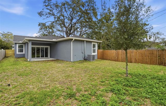 1535 13TH STREET S, St Petersburg, FL 33705