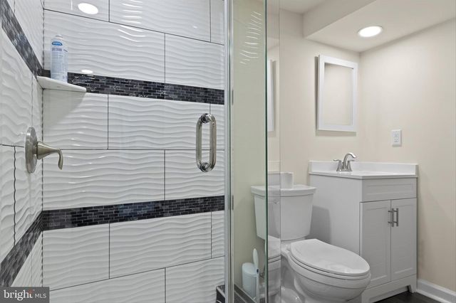 6907 SCHISSLER AVE, Baltimore, MD 21207