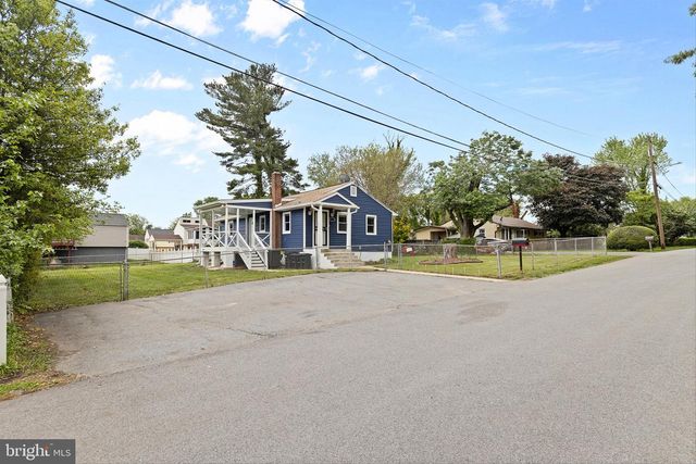 6907 SCHISSLER AVE, Baltimore, MD 21207