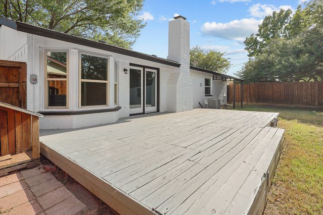 6425 Grasshopper Drive, Watauga, TX 76148