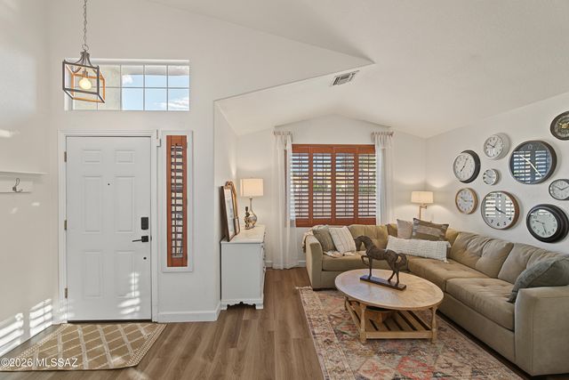 3718 W Sundial Place, Tucson, AZ 85742