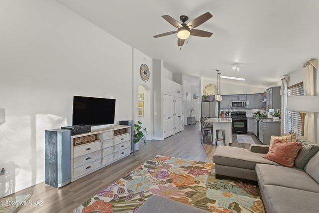 3718 W Sundial Place, Tucson, AZ 85742