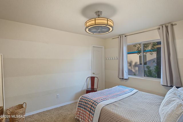 3718 W Sundial Place, Tucson, AZ 85742
