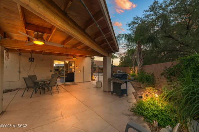 3718 W Sundial Place, Tucson, AZ 85742