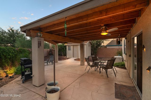 3718 W Sundial Place, Tucson, AZ 85742