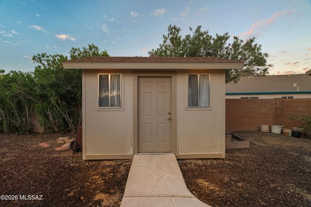 3718 W Sundial Place, Tucson, AZ 85742