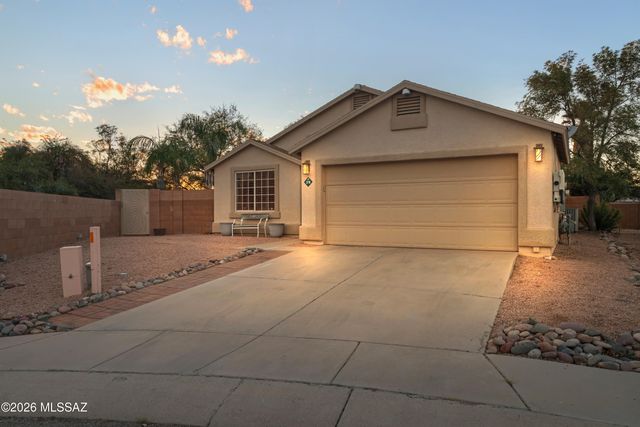 3718 W Sundial Place, Tucson, AZ 85742