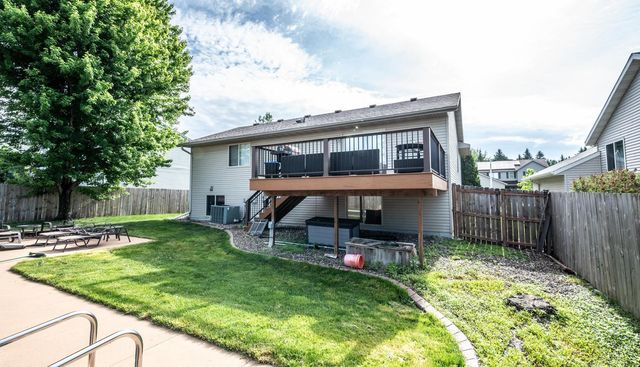 3931 Birmingham Lane NW, Rochester, MN 55901