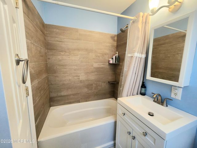 14 Hilltop Terrace B, Highlands, NJ 07732