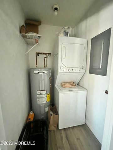 14 Hilltop Terrace B, Highlands, NJ 07732