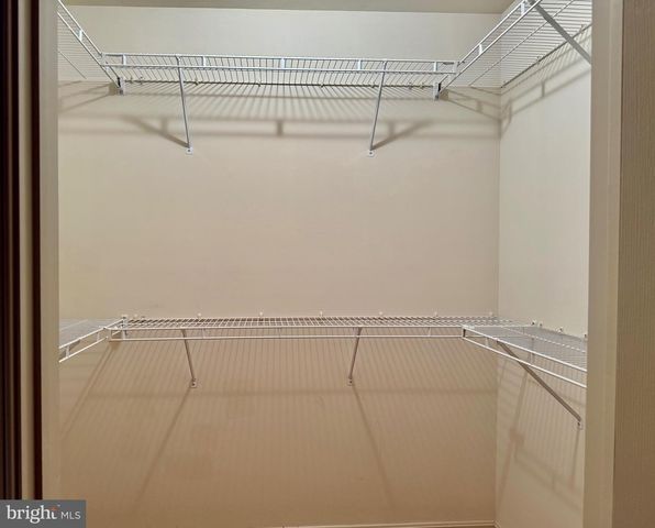 39 ROUND RIDGE RD, Mechanicsburg, PA 17055