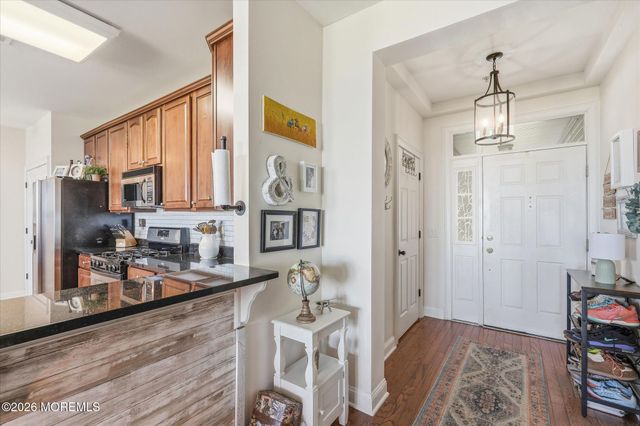 70 Golden Eye Lane, Port Monmouth, NJ 07758