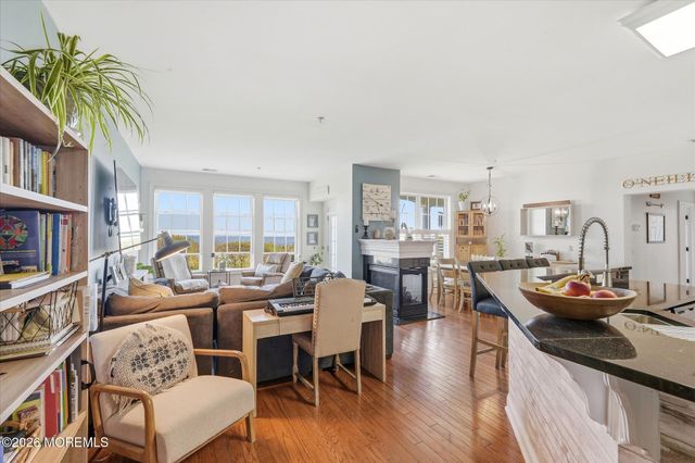 70 Golden Eye Lane, Port Monmouth, NJ 07758