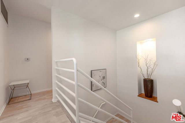 2348 Ewing Street, Los Angeles, CA 90039