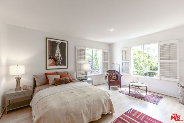 2348 Ewing Street, Los Angeles, CA 90039