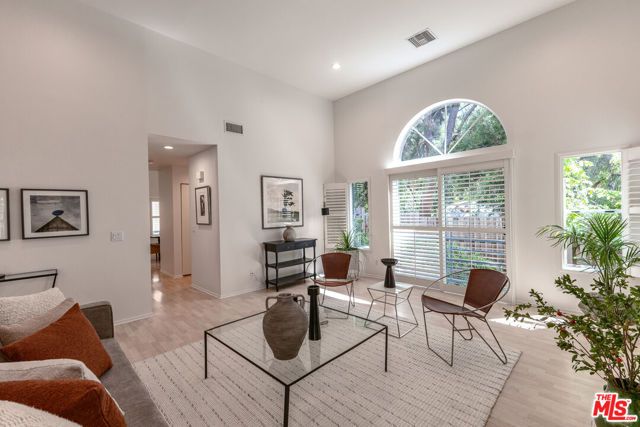 2348 Ewing Street, Los Angeles, CA 90039