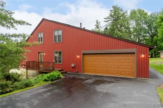 7672 Pinebluff Circle, Manlius, NY 13104