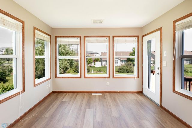 232 15th Avenue W, West Fargo, ND 58078