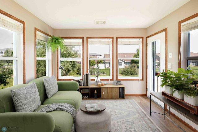 232 15th Avenue W, West Fargo, ND 58078