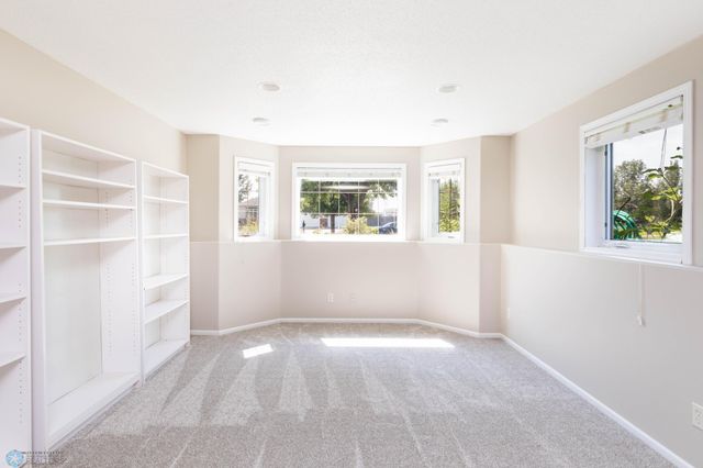 232 15th Avenue W, West Fargo, ND 58078