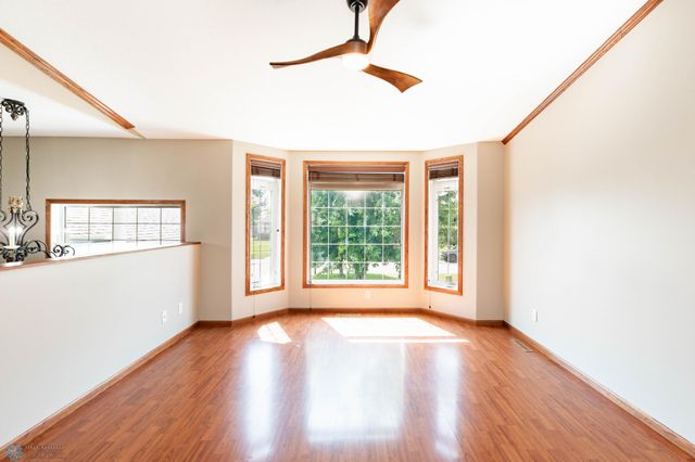 232 15th Avenue W, West Fargo, ND 58078