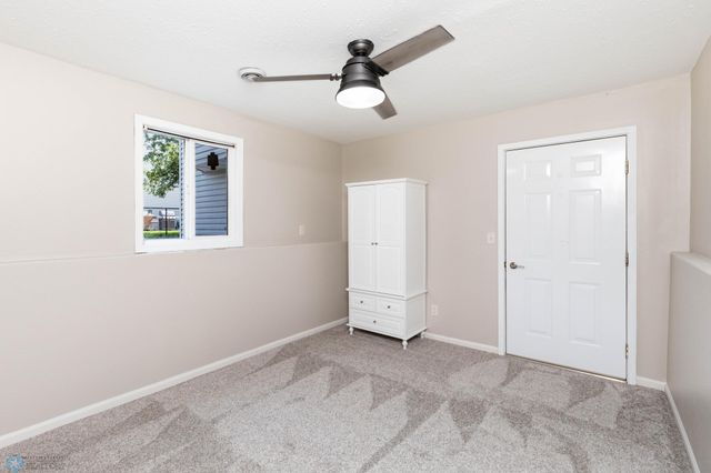 232 15th Avenue W, West Fargo, ND 58078