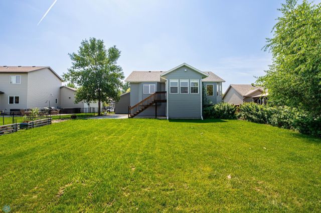 232 15th Avenue W, West Fargo, ND 58078