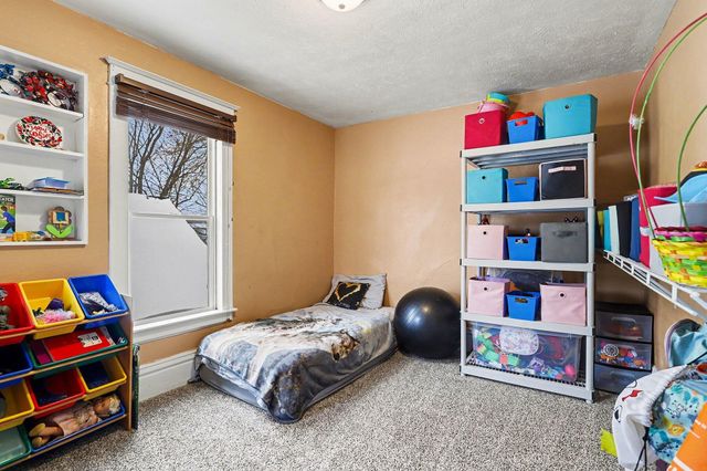 923 Jackson Street, Kalamazoo, MI 49001