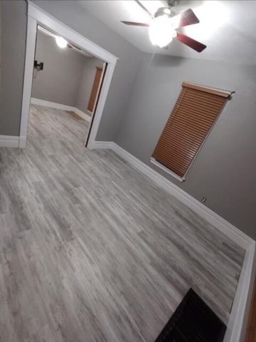 923 Jackson Street, Kalamazoo, MI 49001