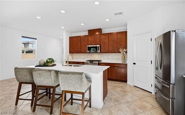 7035 Toll Mountain Street, North Las Vegas, NV 89086