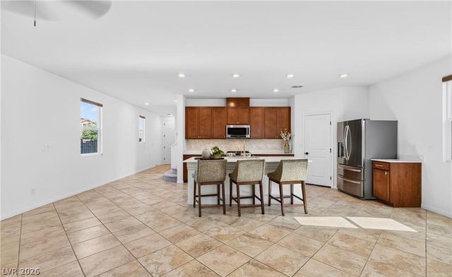 7035 Toll Mountain Street, North Las Vegas, NV 89086