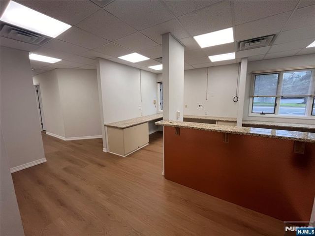 1000 S Maple Avenue 1st Floor, Glen Rock, NJ 07452